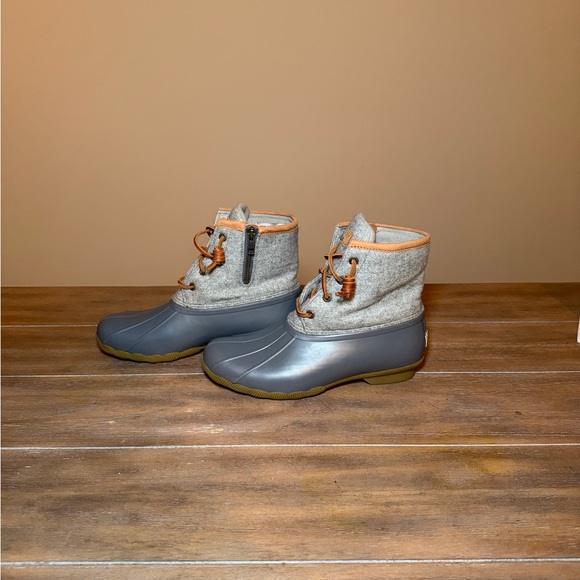 Women's Sperry Saltwater Embossed Wool Duck Boot - Dark Grey - Picture 2 of 10